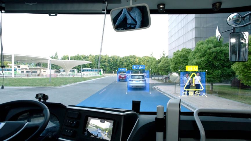 吉利远程发布新一代5G智慧公交，快的不止是车速