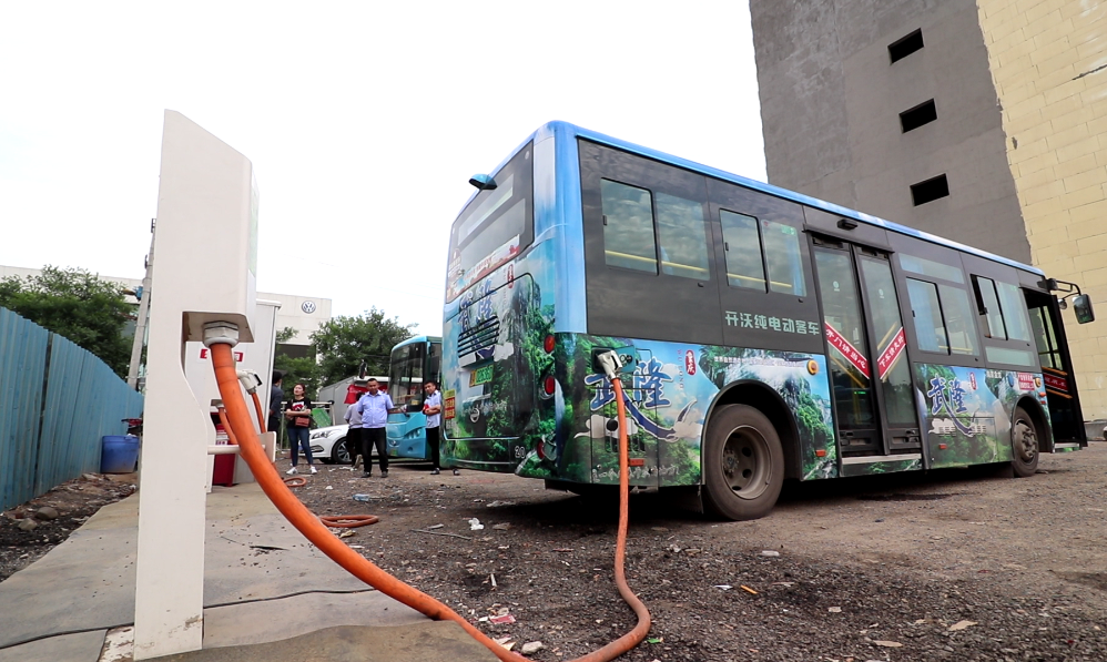 西安公交第五分公司、富祥公交携手开沃纯电动助力绿色出行