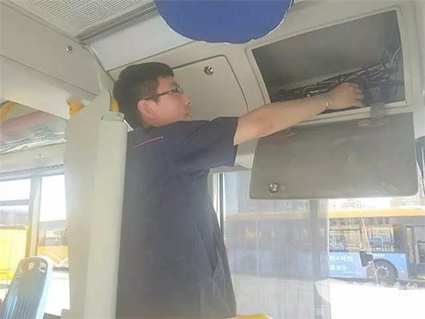 让出行更安全，青岛公交首次配备安全语音提示