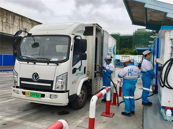 调查：氢车熟路物流车队上路一年半，运行650万公里无涉氢事故
