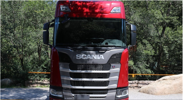 公路之王——全新一代斯堪尼亚S500牵引车试驾测评