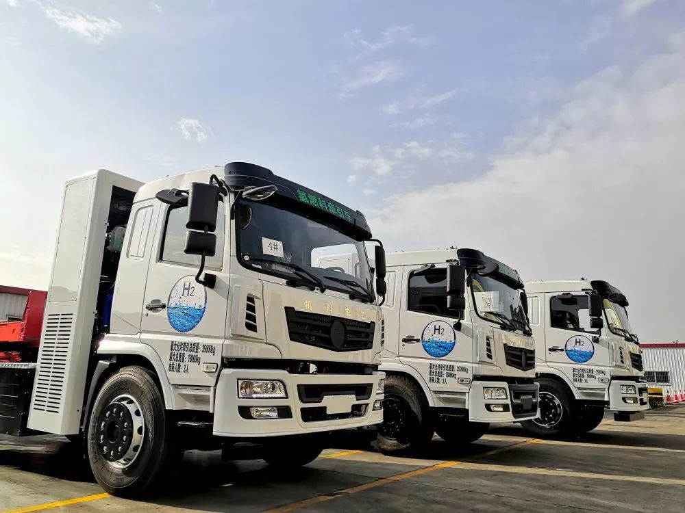 港口行业首家！氢能集卡车在青岛港口实景测试运行