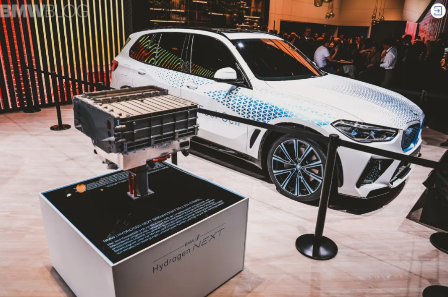 宝马首次披露燃料电池汽车技术细节，368马力5G搭载2022年面世