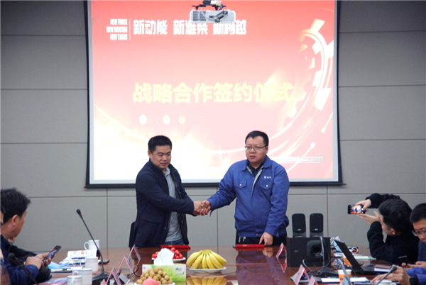 再出击！欧睿助力旅游客运新升级——潍柴扬州商用车与贵州道协签订100台战略协议！