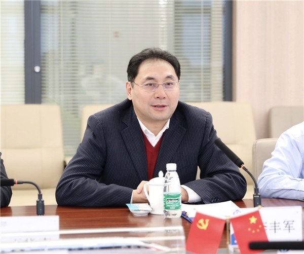 争做智能驾驶新领军！智行者与中汽创智达成战略合作