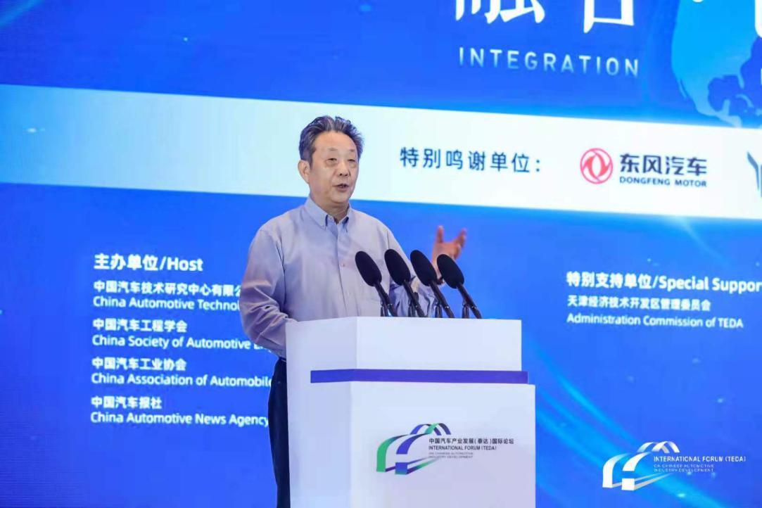 董扬:新的产业链中,整车产品不再是由零部件主导