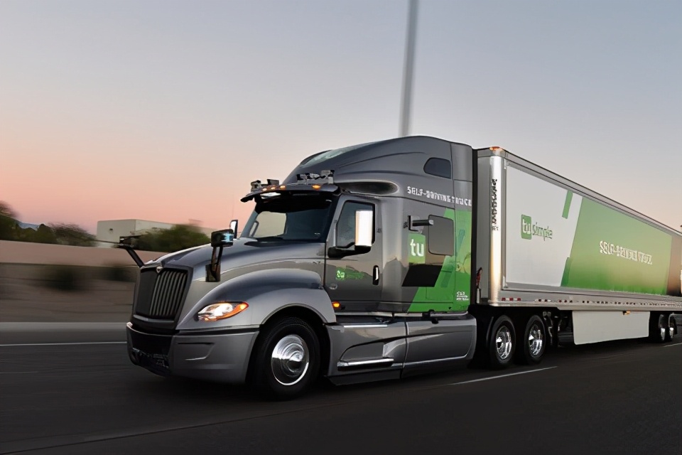 TuSimple集成NVIDIA最新车用芯片 以扩大自动驾驶卡车规模