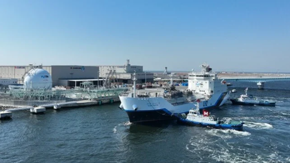 日本完成全球首次液氢海上运输实践
