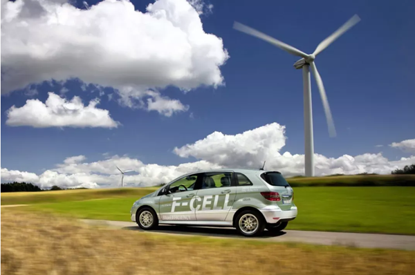 欧盟：批准“2035年禁售燃油车计划”