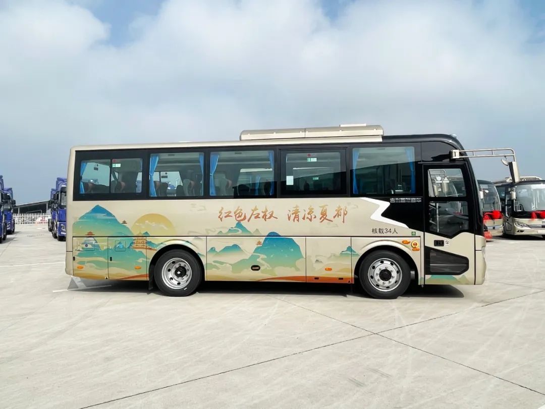 首批U8E城间客车交付山西左权 加速革命老区绿色转型