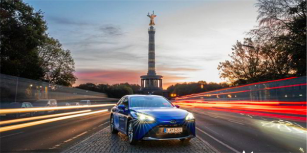 企业资讯：厚普股份拟募资2.2亿元；​丰田向德国优步提供200辆氢能燃料电池乘用车……