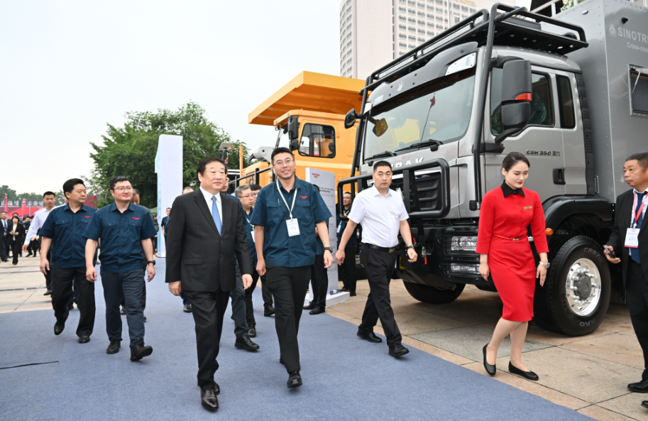 中国重汽丨这是中国重汽市场营销实现领先的五年