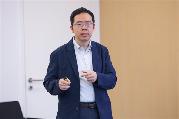 开源车用操作系统迎来全新版本|龘微内核V2.1和 小满V25.04正式发布