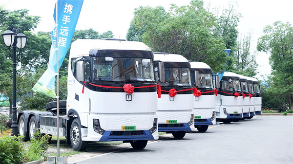 2025上半年工信部新能源牵引车公告：多电机产品受宠