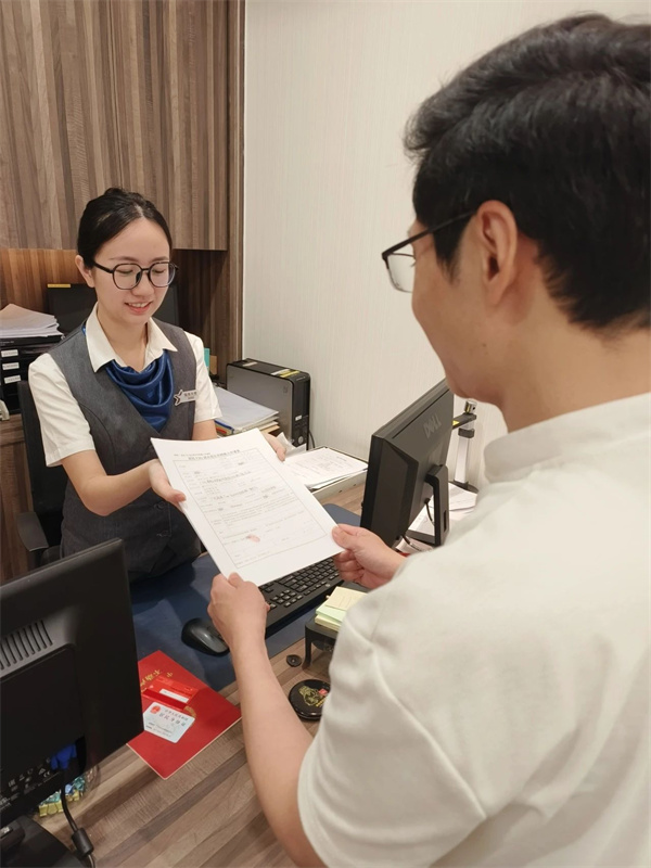 电动车变“提款机”，V2G技术重构中国电网
