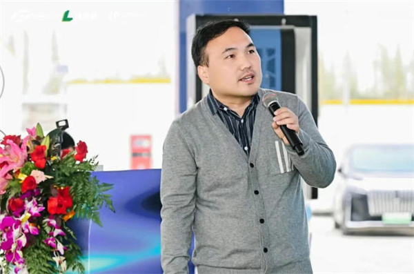 西域氢途 绿启宏程！国富氢能携伙伴筑基新疆氢能枢纽 构建全链生态